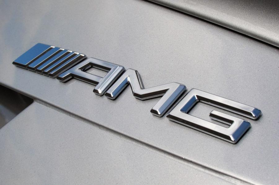  Mercedes-Benz SLK55 AMG 2012 года  (фото 30 из 73)